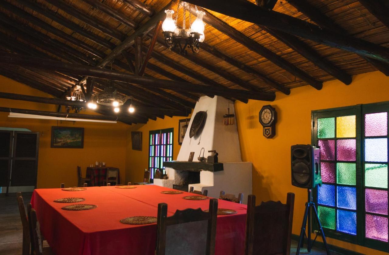 Hotel Y Centro De Convenciones Pueblito De Yerbabuena Paraiso Natural Chía Eksteriør billede