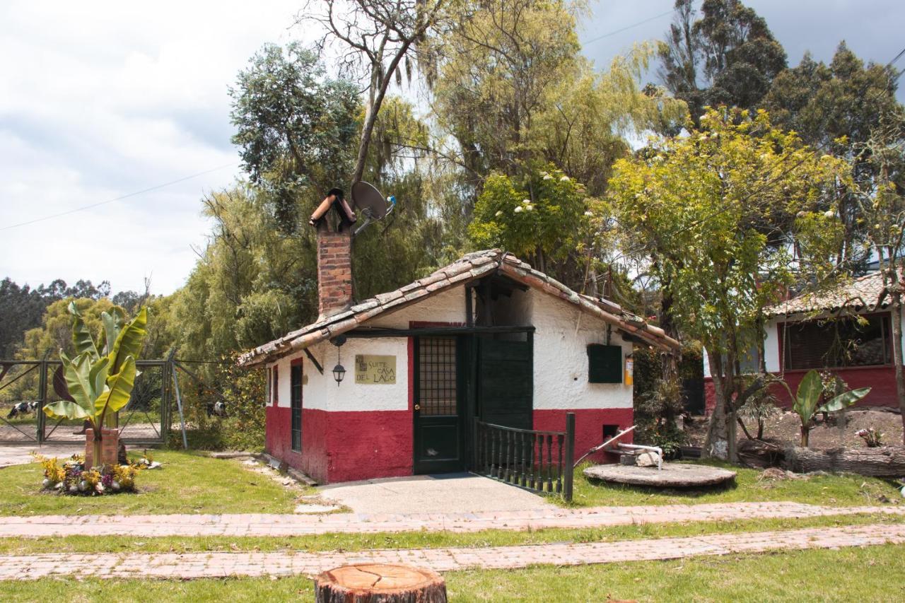 Hotel Y Centro De Convenciones Pueblito De Yerbabuena Paraiso Natural Chía Eksteriør billede