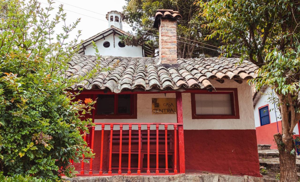 Hotel Y Centro De Convenciones Pueblito De Yerbabuena Paraiso Natural Chía Eksteriør billede