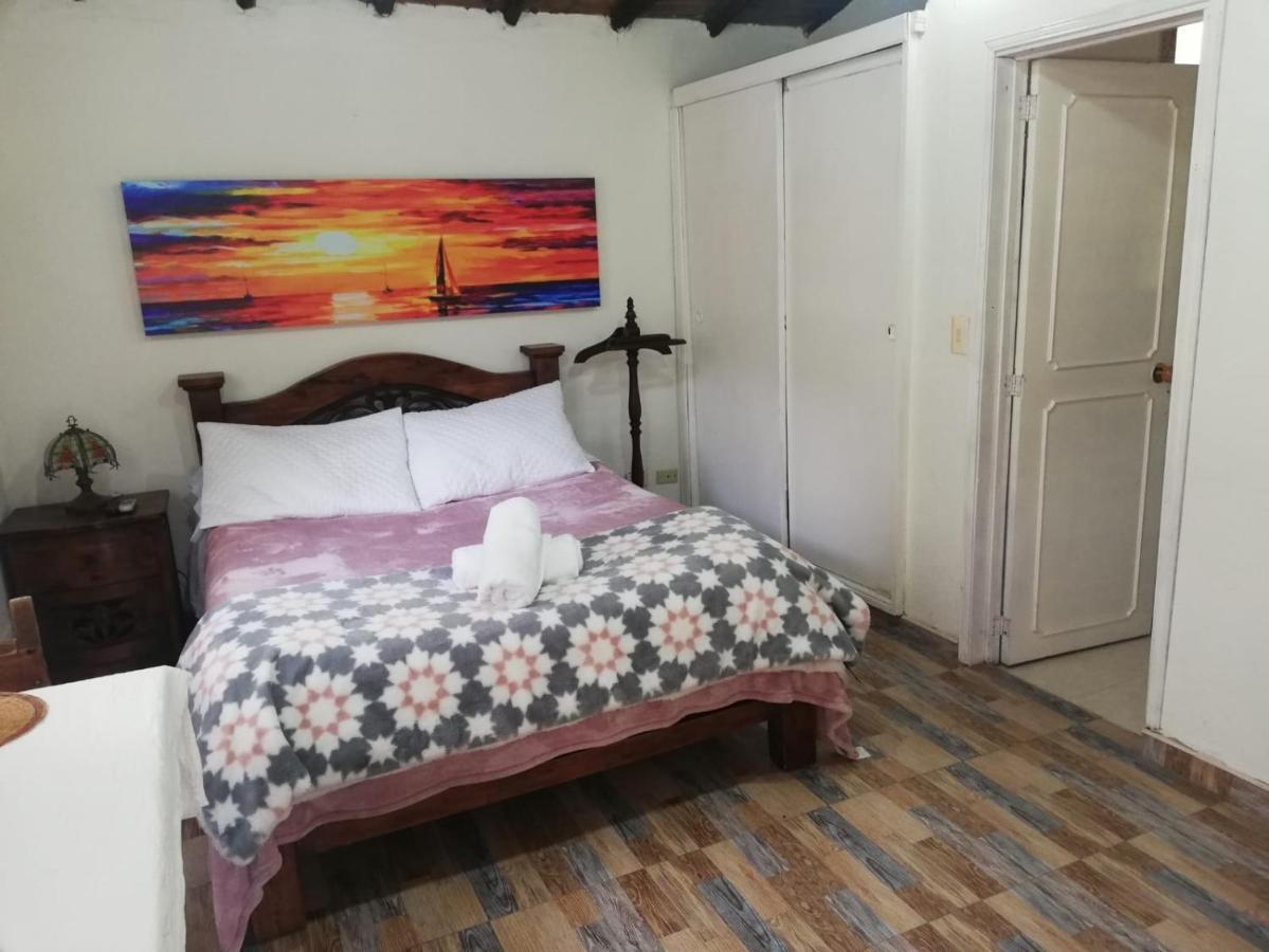 Hotel Y Centro De Convenciones Pueblito De Yerbabuena Paraiso Natural Chía Eksteriør billede